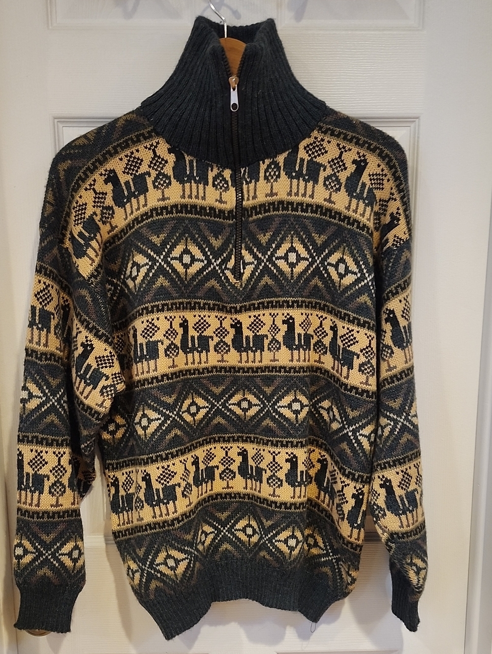 Alpaca 100% Women's Half-Zip Patterned Sweater in Dark Green and Cream